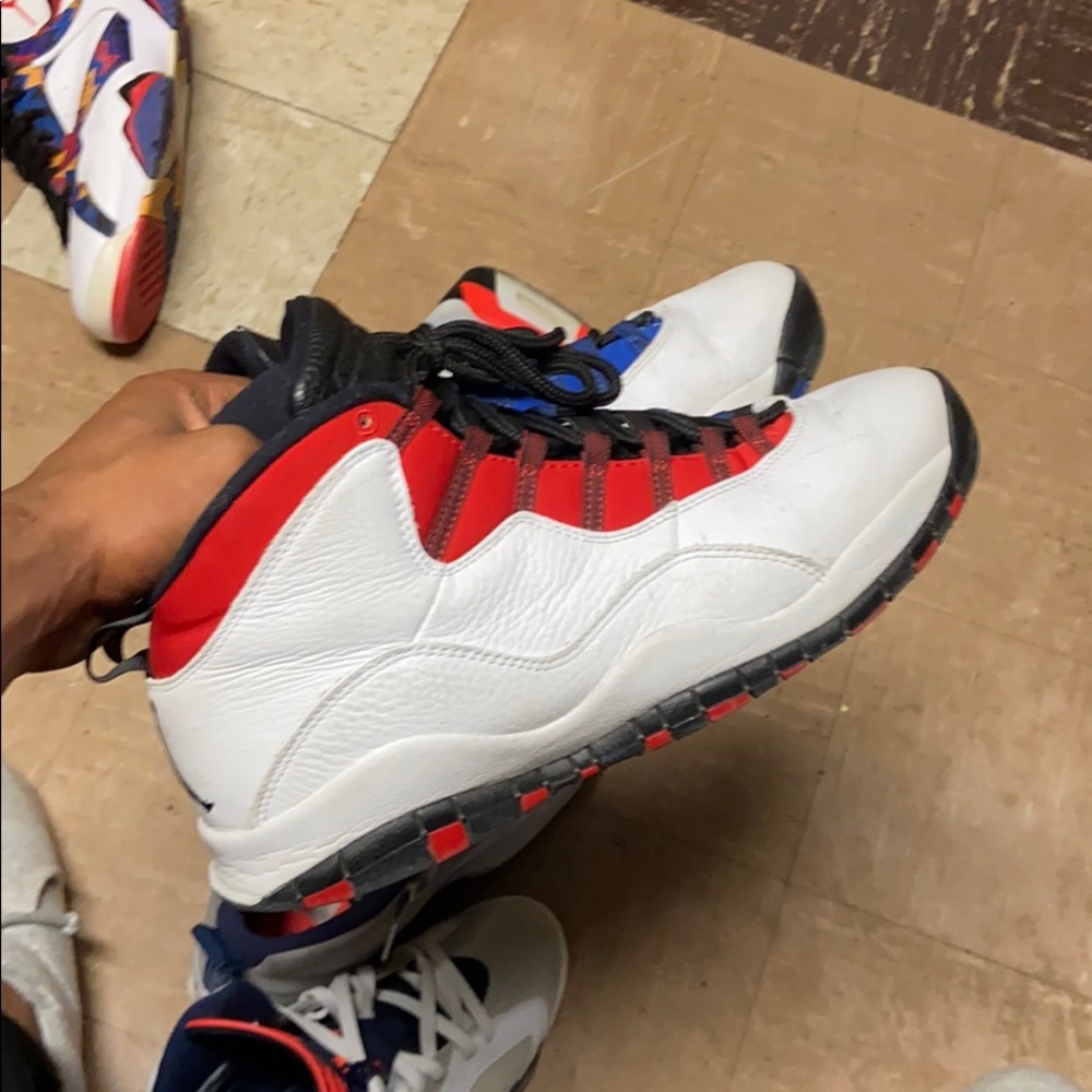 *OFFERS ACCEPTED* Jordan 10“Class Of 2006” Size 12